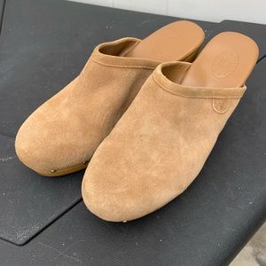 American Eagle Leather Clogs